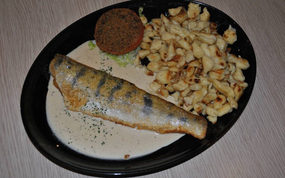 Quelles diff&eacute;rences entre Knepfle et Sp&auml;etzl&eacute; ? Horbourg-Wihr