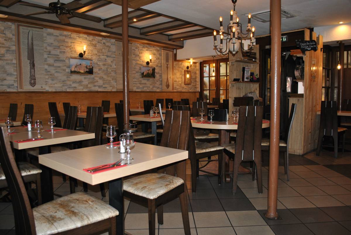 Réservez votre table dans notre restaurant Le Giersberg à Ribeauvillé ! Barr